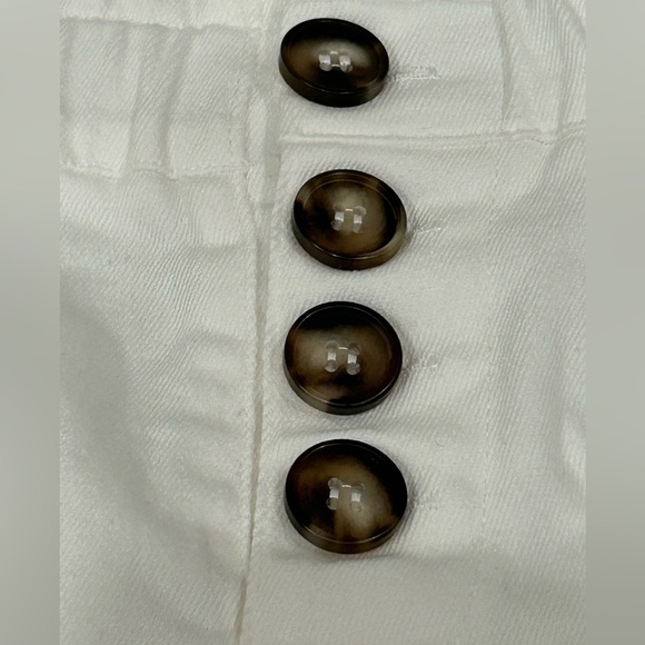 EUC Pink Lily High Waisted Shorts With Pockets - Picture 5 of 6